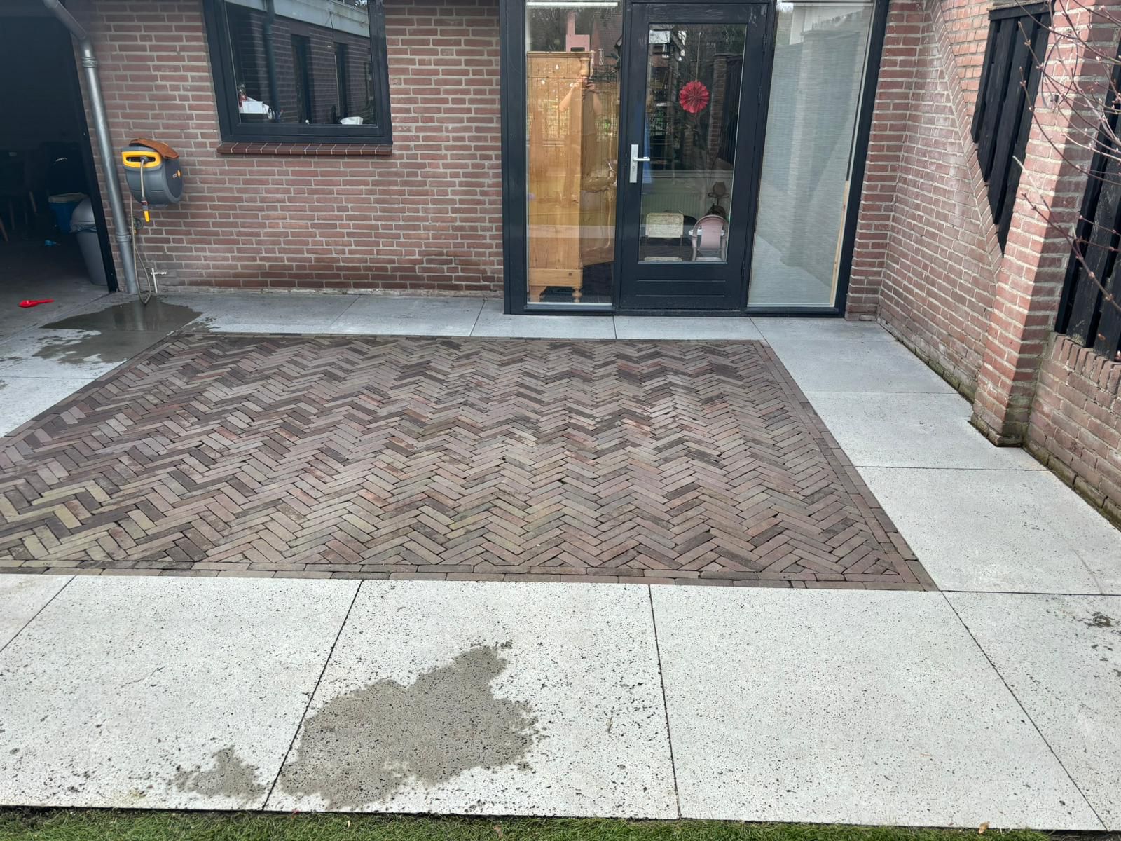 Reinigen bestrating guus janssen Reinigen bestrating guus janssen